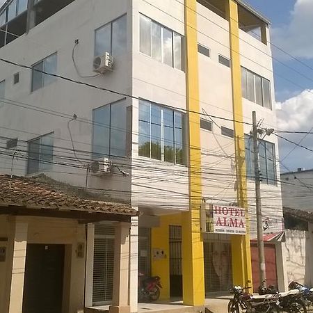 Hotel Alma Trinidad Bagian luar foto