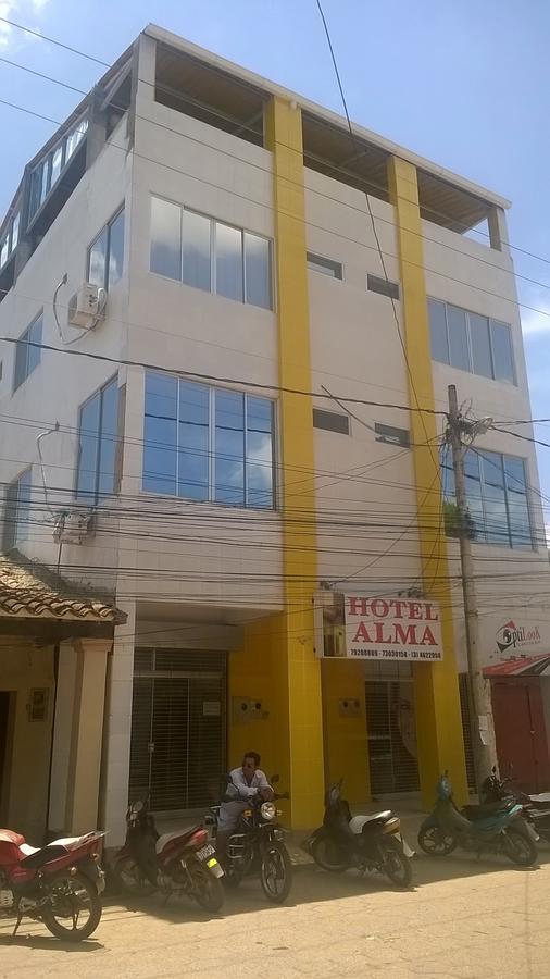Hotel Alma Trinidad Bagian luar foto