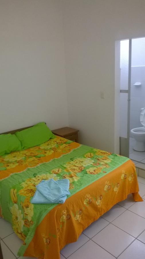 Hotel Alma Trinidad Bagian luar foto