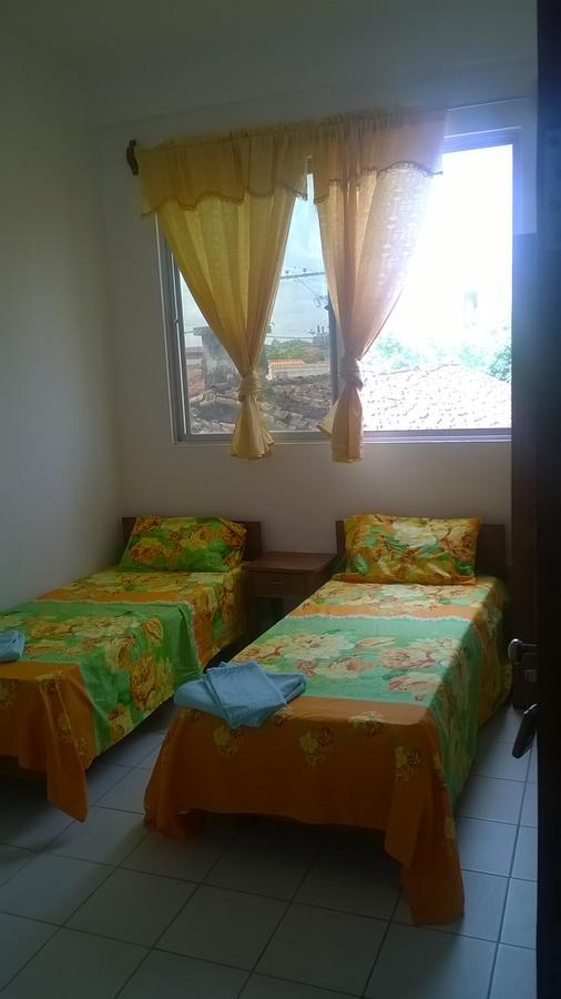 Hotel Alma Trinidad Bagian luar foto